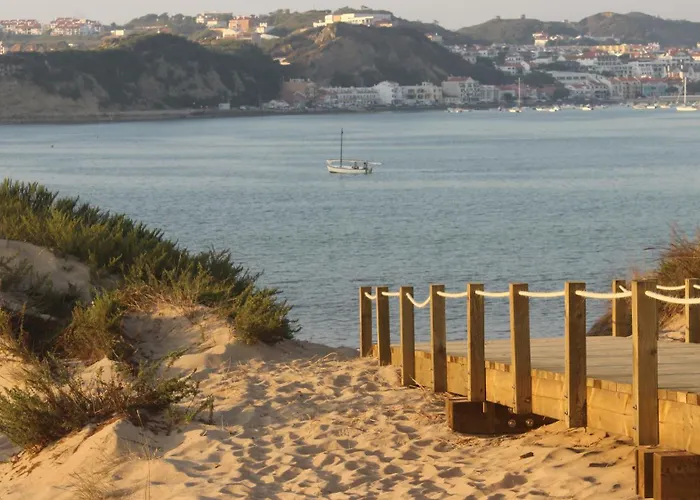 Casa Da Duna - Salir Do Porto بيت ضيافة