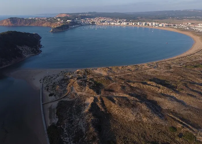 Casa Da Duna - Salir Do Porto بيت ضيافة 3*